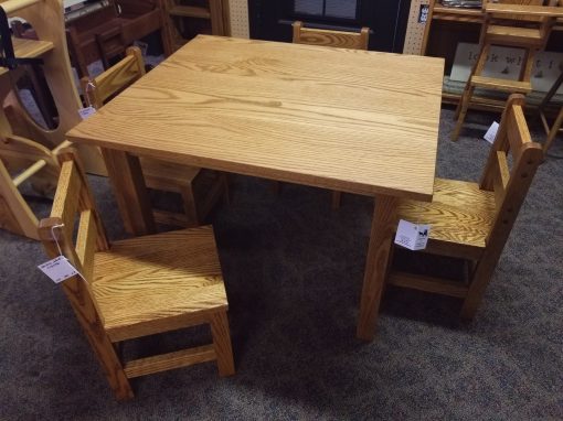 Child's Table and Chair Set 1